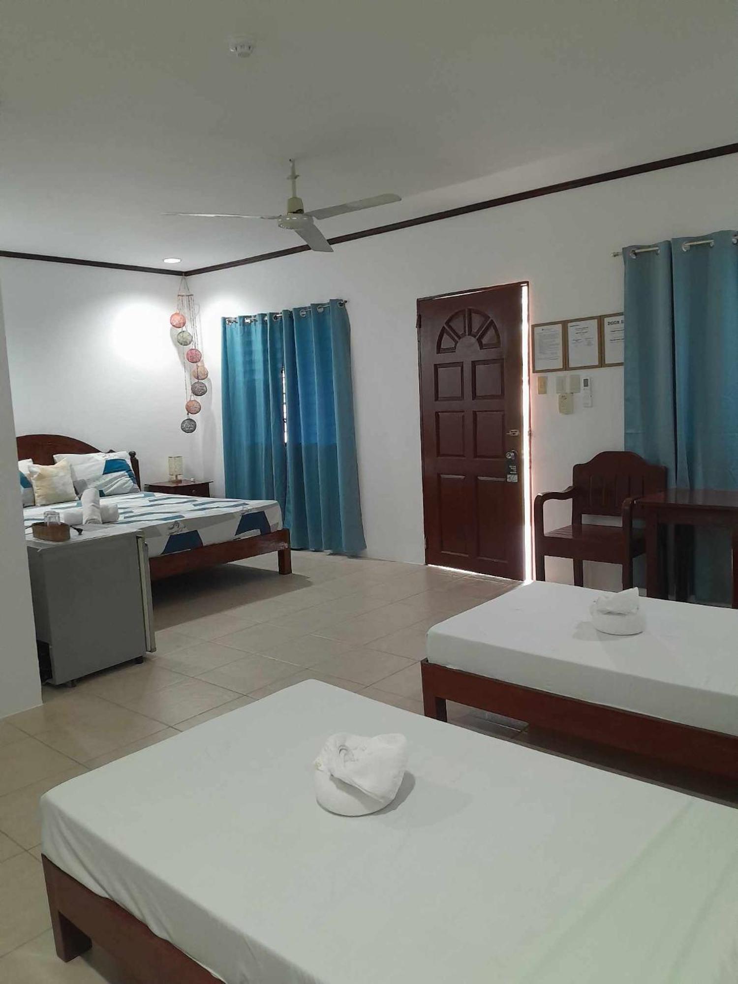 Bonita Oasis Beach Resort Moalboal Buitenkant foto